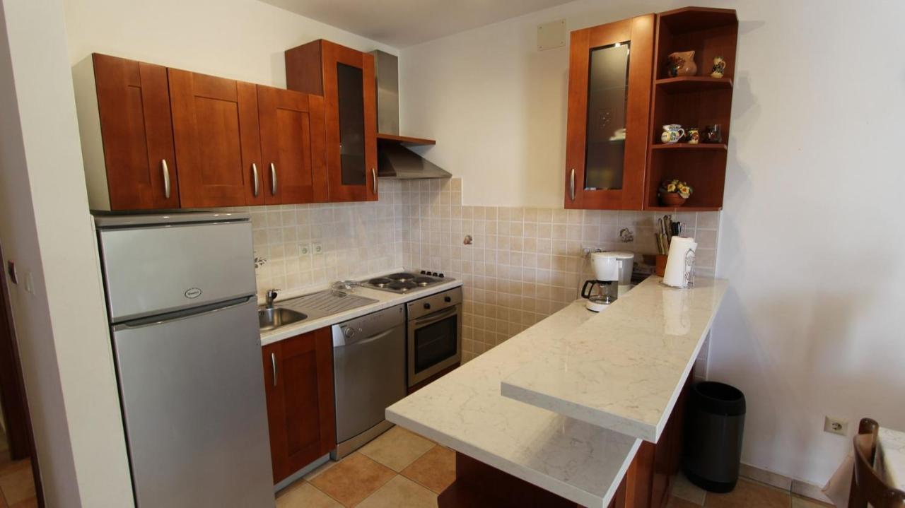 Apartments Kirincic Sveti Vid-Miholjice Kültér fotó