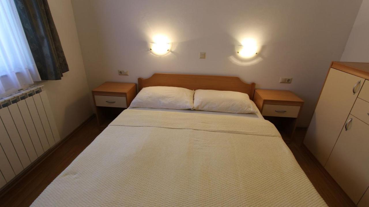 Apartments Kirincic Sveti Vid-Miholjice Kültér fotó