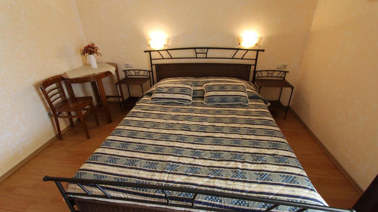 Apartments Kirincic Sveti Vid-Miholjice Kültér fotó