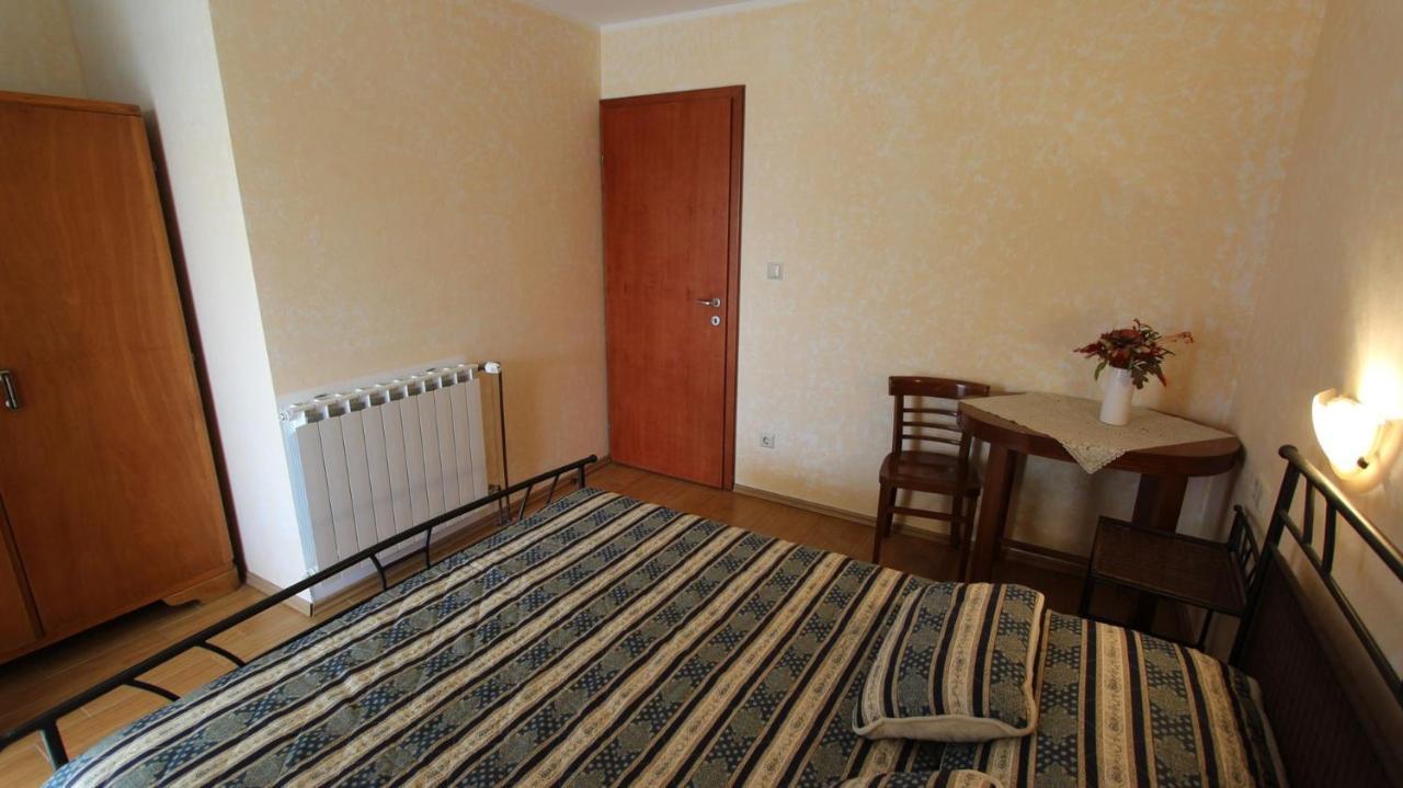 Apartments Kirincic Sveti Vid-Miholjice Kültér fotó