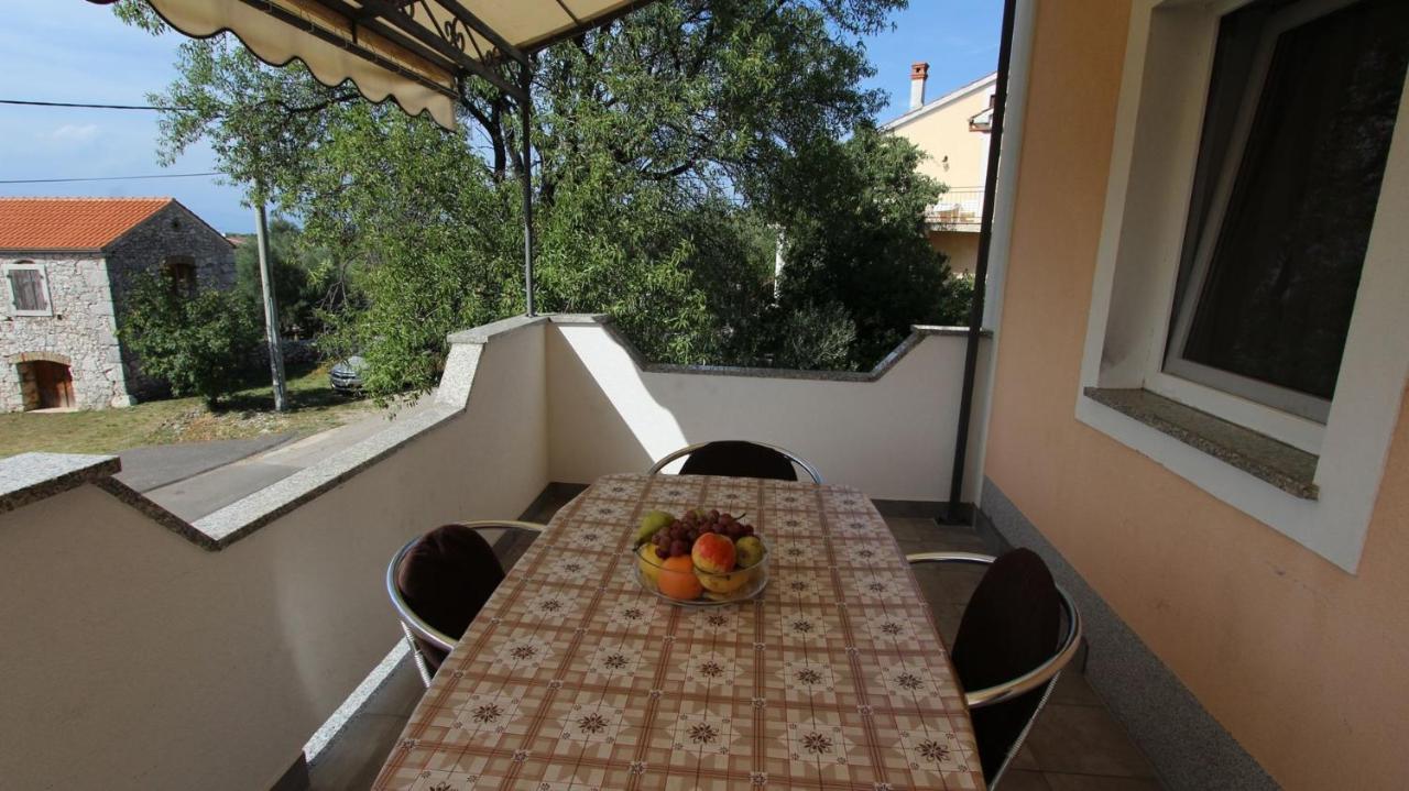 Apartments Kirincic Sveti Vid-Miholjice Kültér fotó