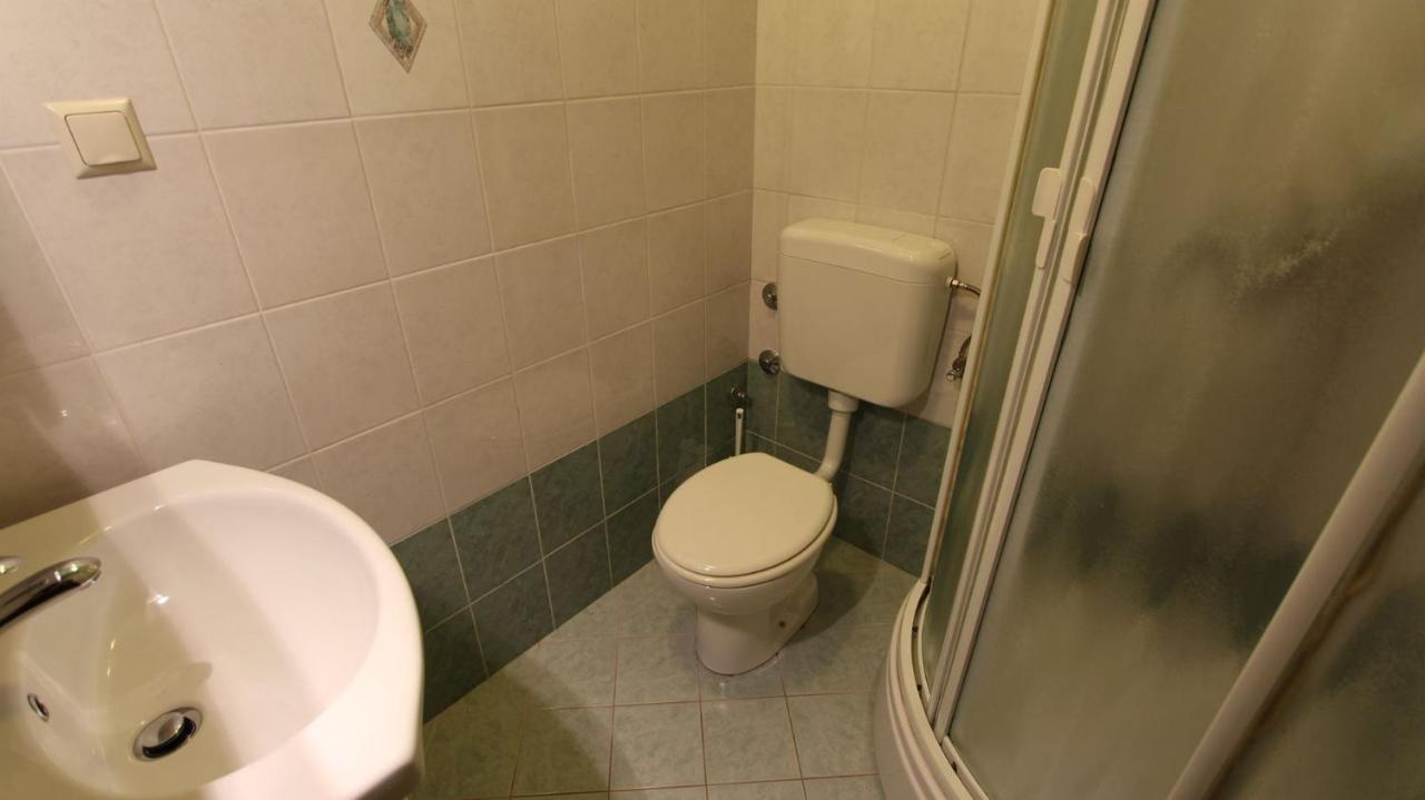 Apartments Kirincic Sveti Vid-Miholjice Kültér fotó